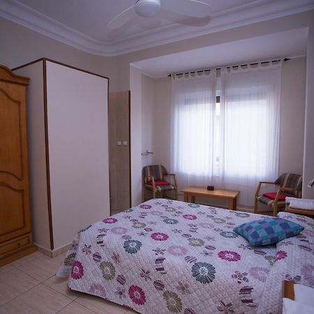 Hostal Navarra Zaragoza Exterior photo